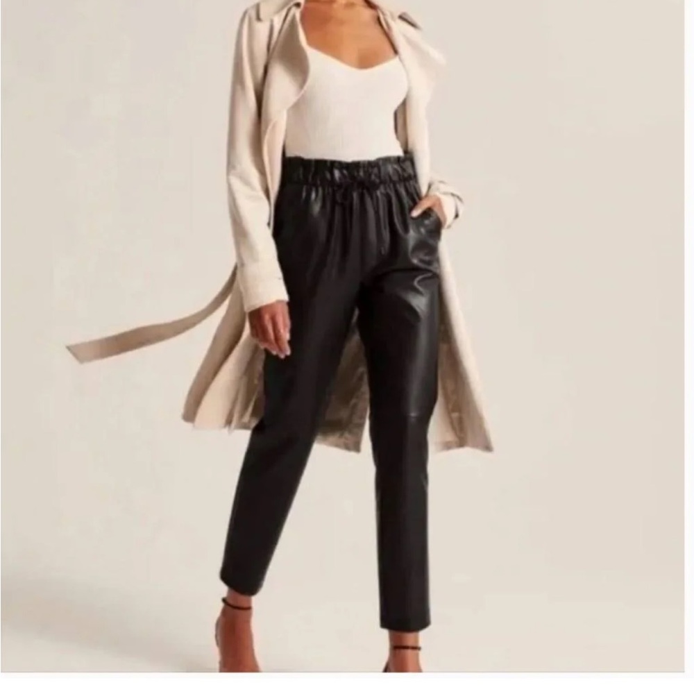 ABERCROMBIE & FITCH faux leather paperbag pants